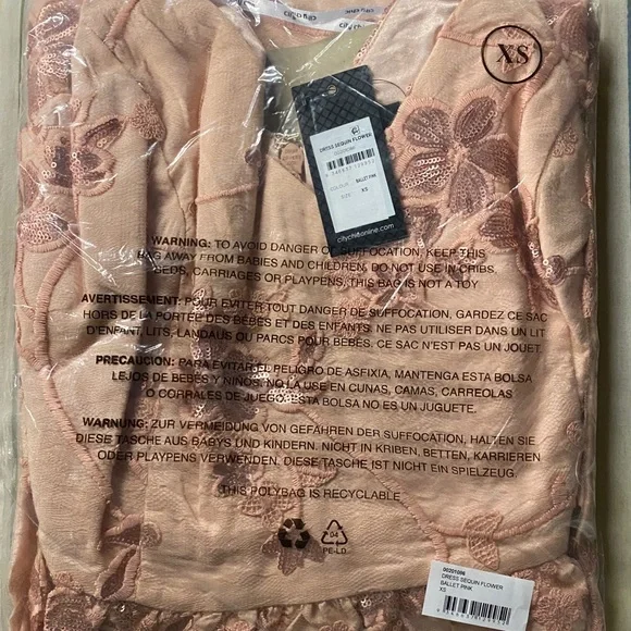 NWT - City Chic Plus Size Sequin Flower Dress - Ballet Pink Floral - Size 14 - Picture 3 of 6